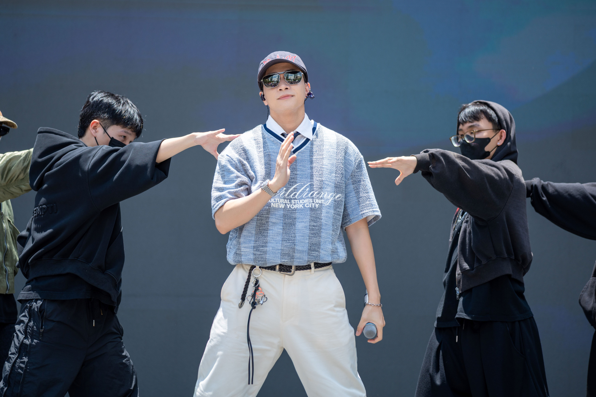 Fandom Yêu Nước cực hot: Sơn.K, Hoàng Tôn, S.T Sơn Thạch cùng loạt sao đổ bộ, sẵn sàng