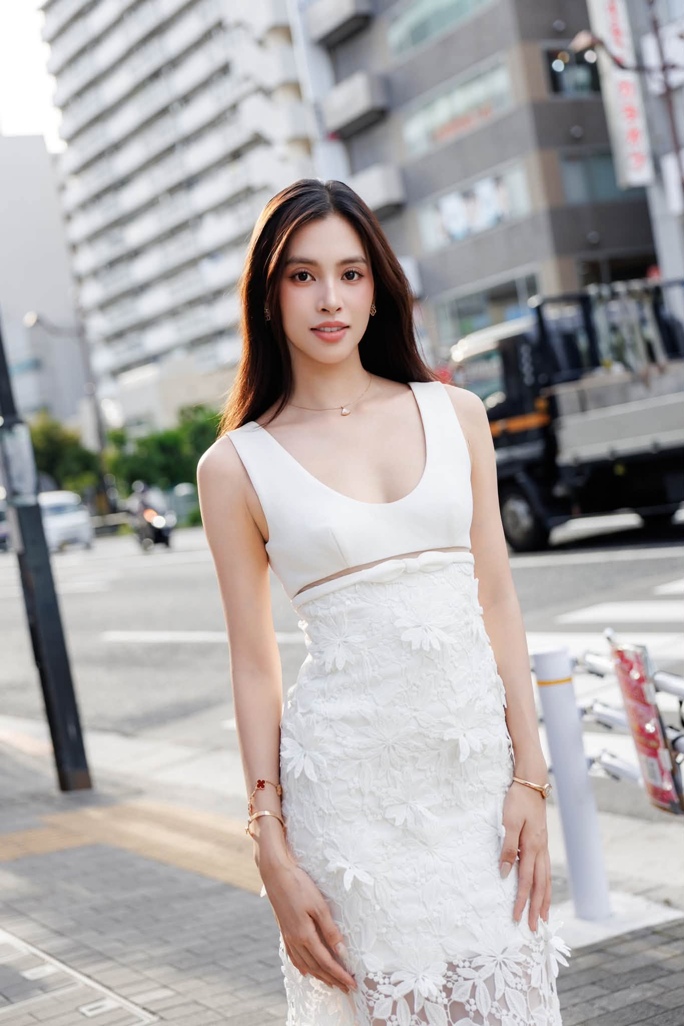 Khi mới 18 tuổi, Tiểu Vy đăng quang Hoa hậu Việt Nam. Ảnh: FBNV