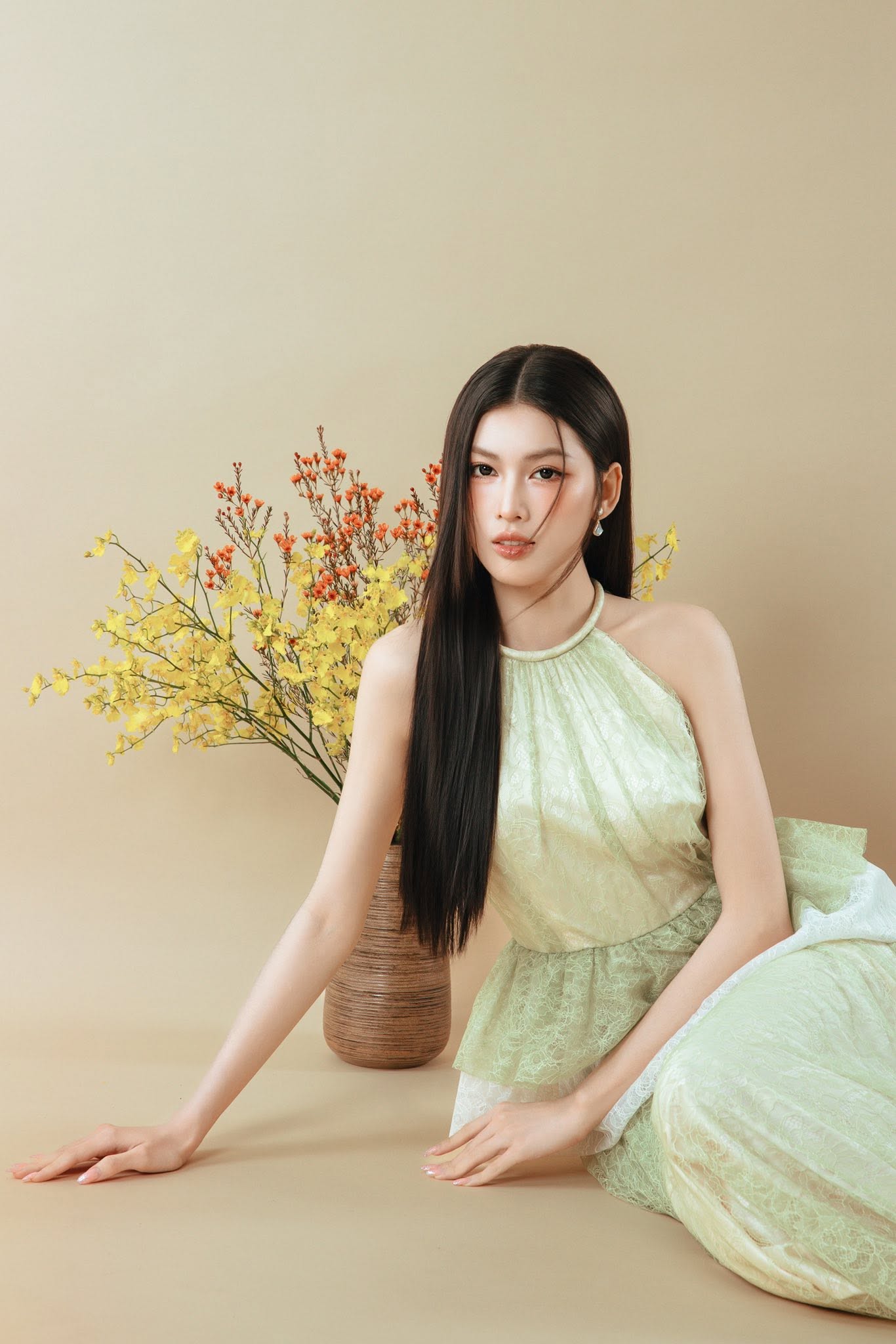 Nhan sắc hiện tại của nàng hậu.