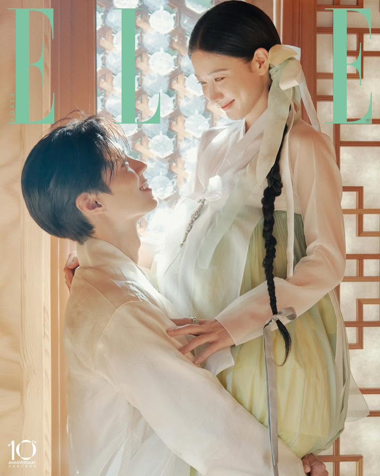 Netizen soi ra chi tiết bất thường ở phần bụng của Kim Yoo Jung