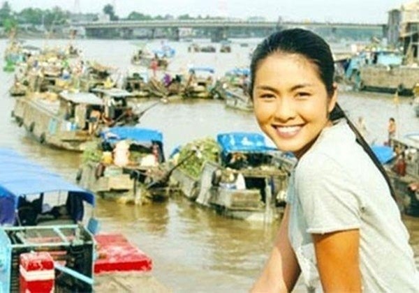 Rầm rộ tin đồn Tăng Thanh Hà cạch mặt chị em thân thiết, ngó lơ nhau giữa sự kiện