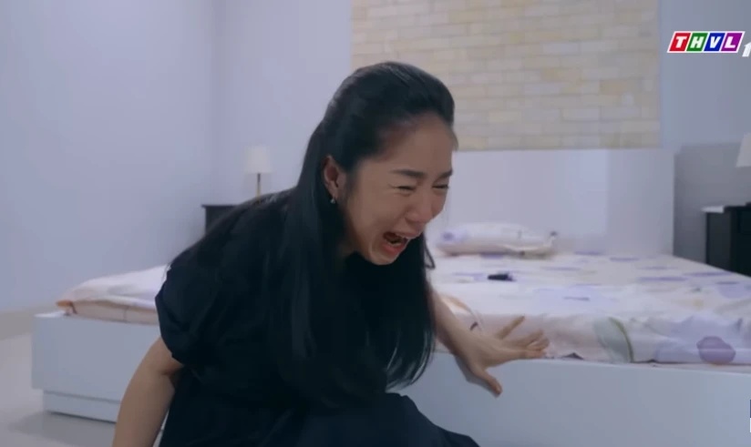 Mỹ nhân Vbiz ê chề vì bị cắt 3 vai diễn cùng lúc: Giờ đóng phim nào cũng hot, giảm 30kg đẹp ná thở