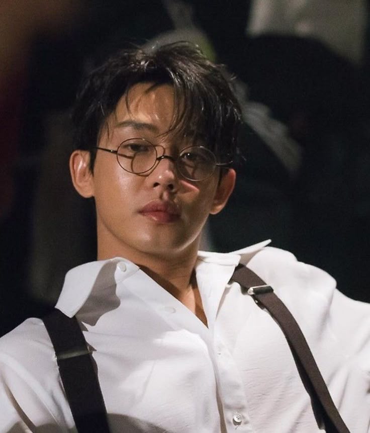 Yoo Ah In trông quá thê thảm