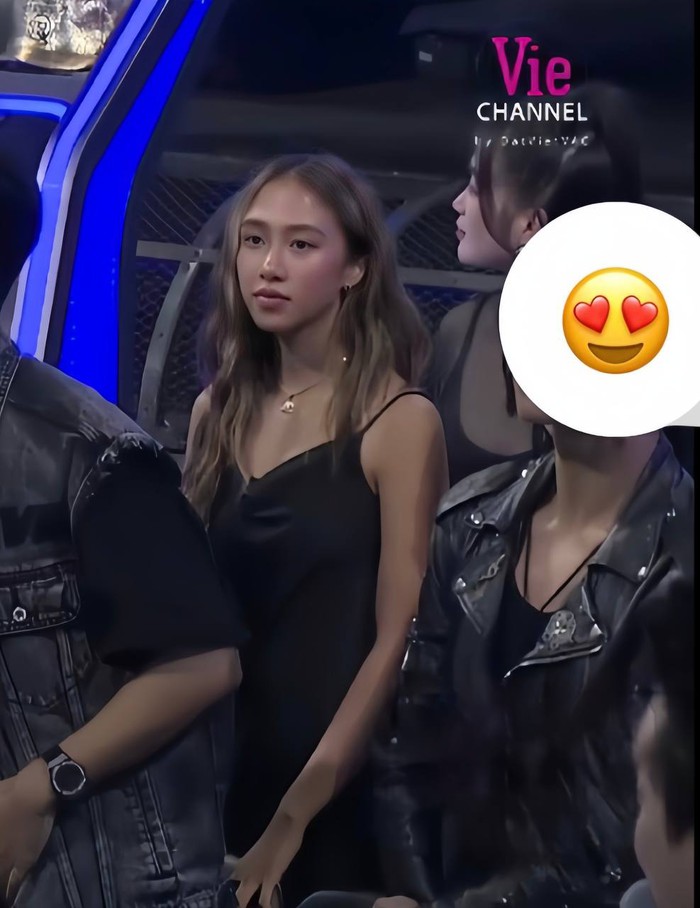 Nhan sắc của Tylin từng nhiều lần viral trên mạng xã hội khi xuất hiện tại Rap Việt lúc Thái VG làm giám khảo chương trình này