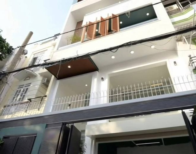 Căn nhà 4 tầng của Thu Trang - Tiến Luật