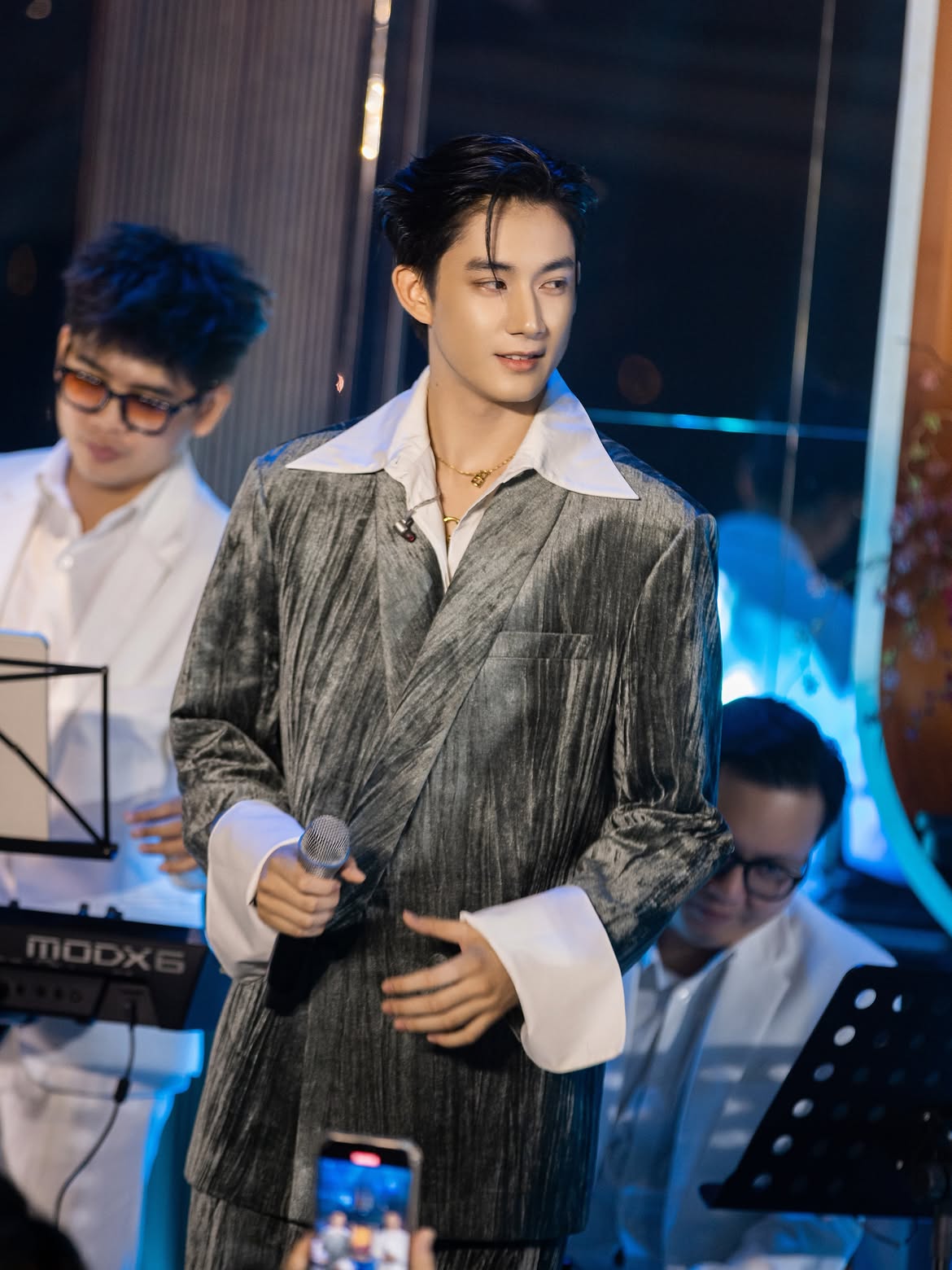Chủ đề thảo luận sôi nổi về Matthis trên kênh của Quang Vinh