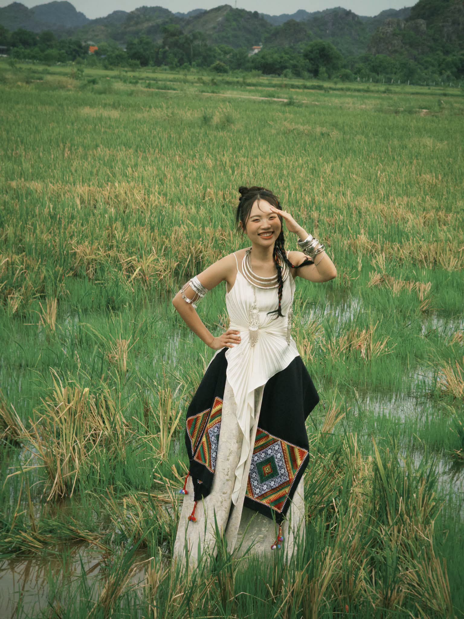 Album Dân Chơi Dân Ca của Phương Mỹ Chi đang nhận được nhiều phản hồi tích cực