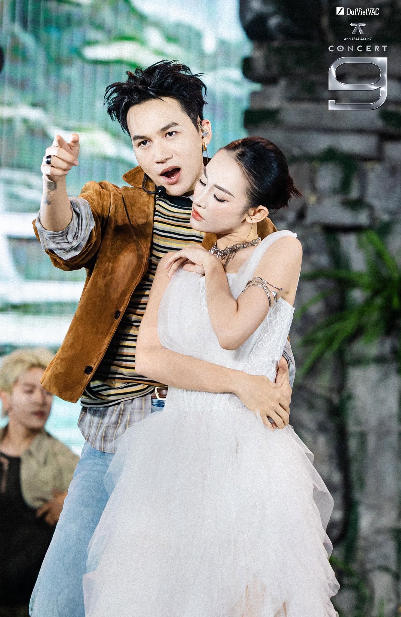 Cô từng đảm nhận vai trò vũ công trong nhiều sân khấu của Anh Trai Say Hi (Ảnh: Anh Trai Say Hi)
