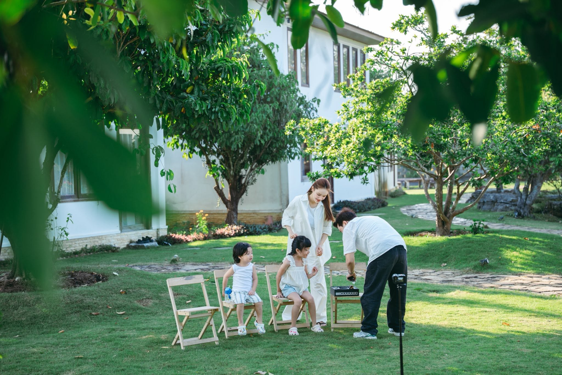 Căn nhà 70 tỷ của Nhã Phương - Trường Giang