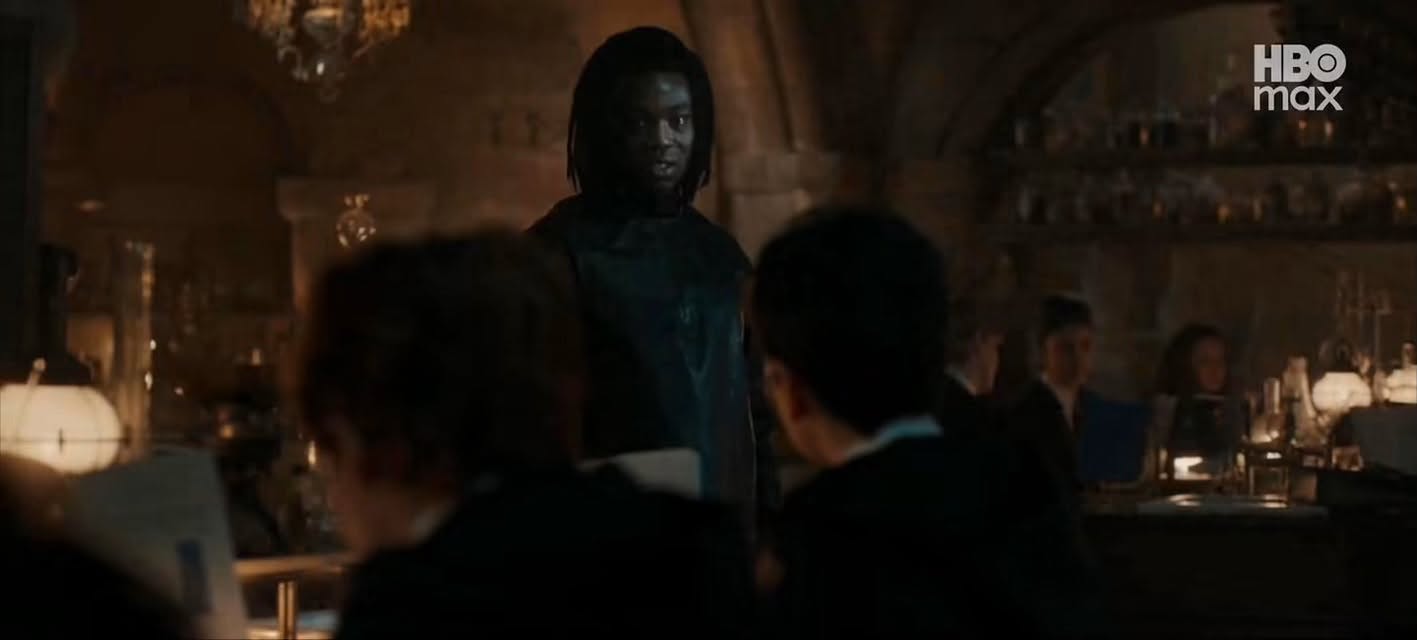 Paapa Essiedu vướng tranh cãi khi vào vai thầy Snape