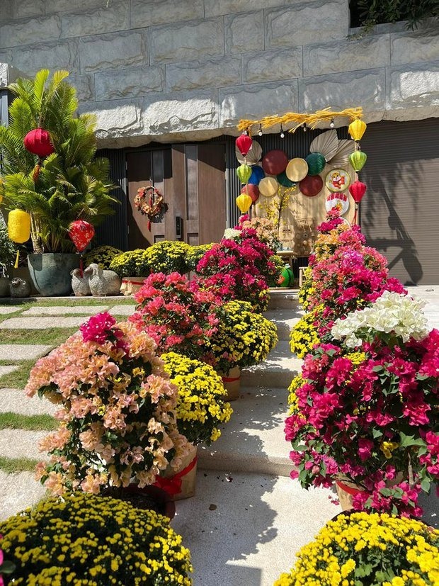 Căn nhà chứa 6 siêu xe của Cường Đô La - Đàm Thu Trang