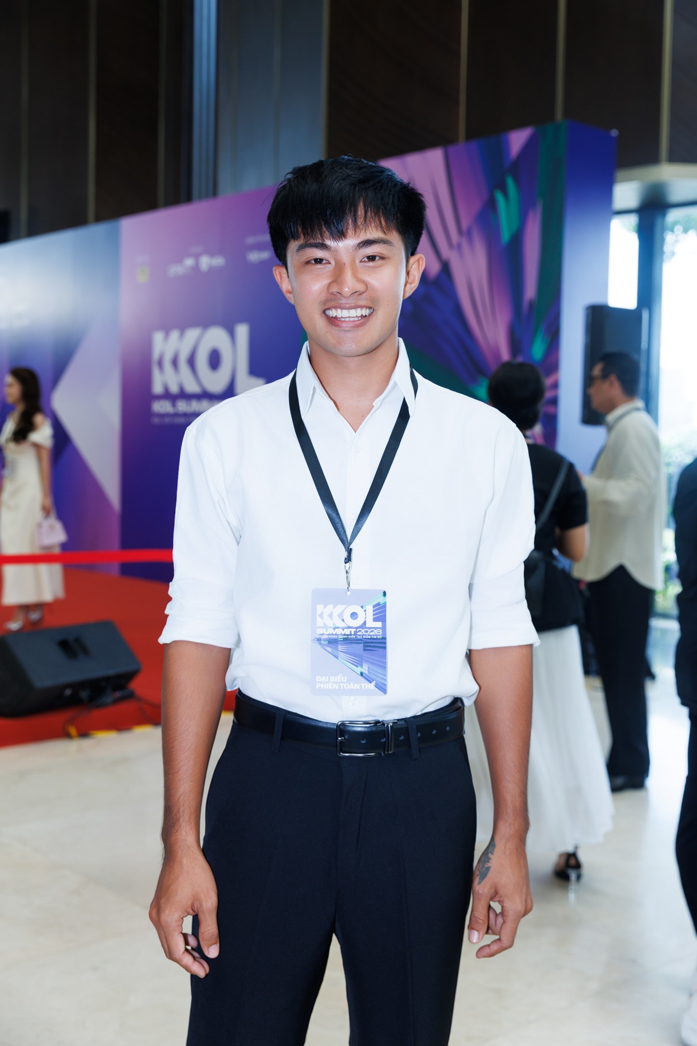 Lê Tuấn Khang đi xe khách lên TP.HCM tham dự sự kiện