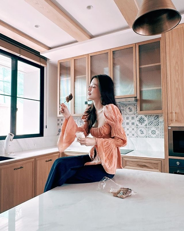 Nhà riêng 55 tỷ, rộng 8.000m2 của Baifern Pimchanok