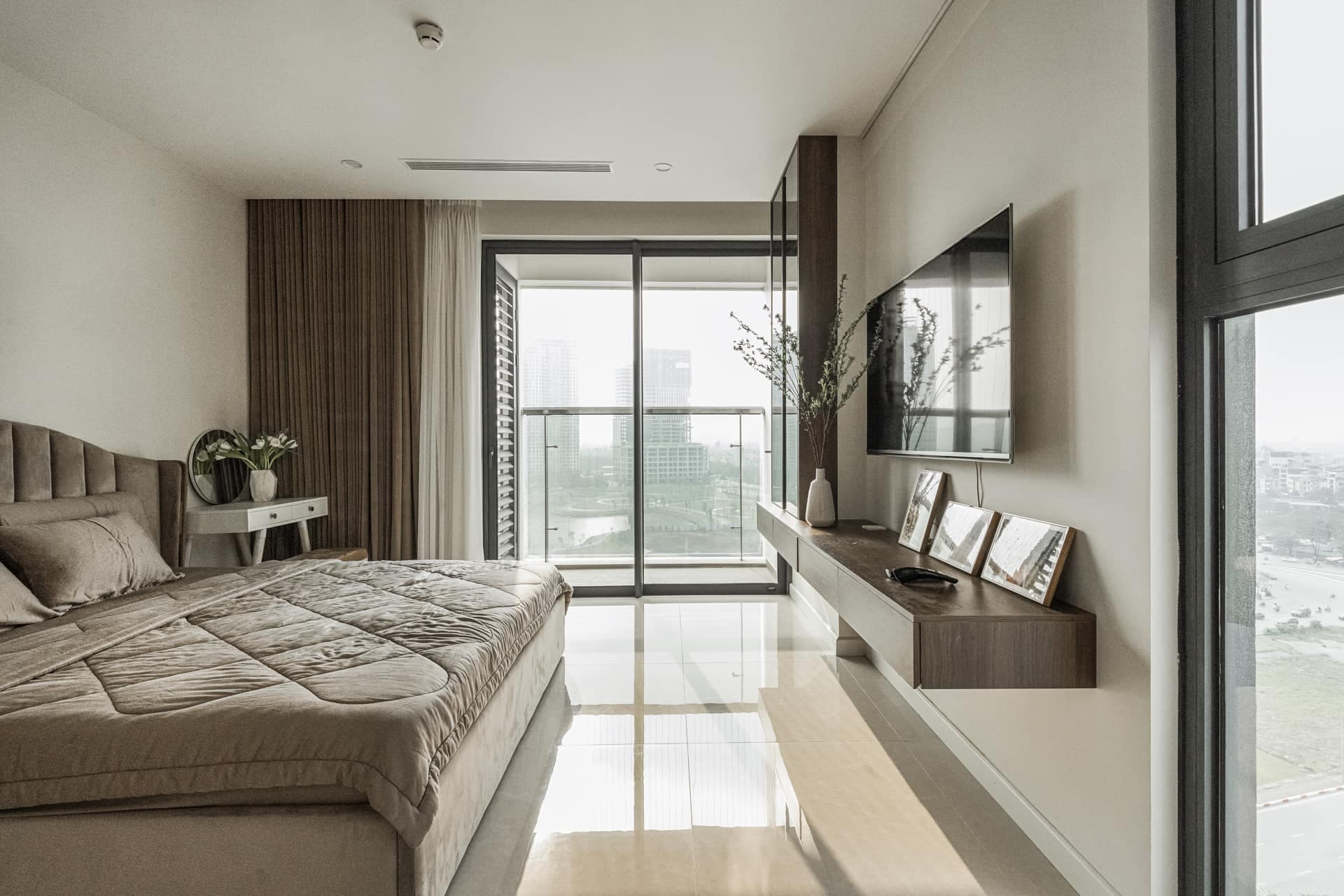 Căn nhà 120m2 của mỹ nhân VTV và chồng Phó chủ tịch