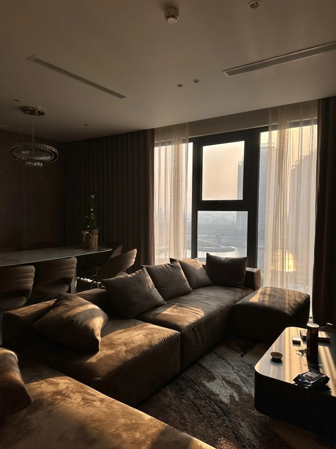 Căn nhà 120m2 của mỹ nhân VTV và chồng Phó chủ tịch