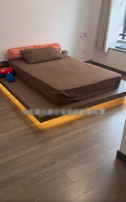 Dù cô có phòng ngủ riêng