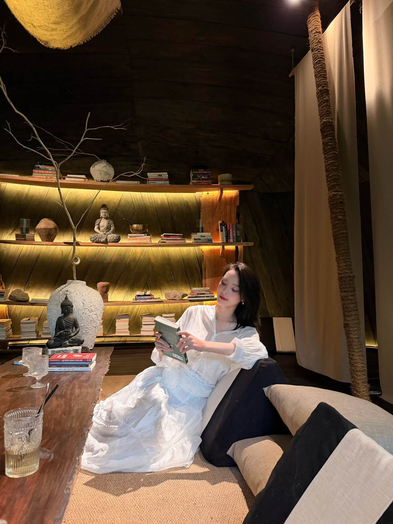 Căn nhà 12.000m2 góc nào cũng chill của Quỳnh Lương