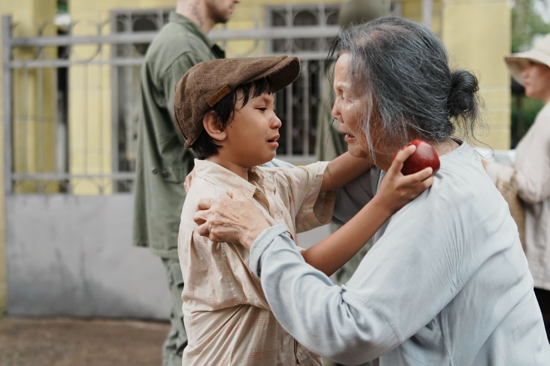 Mãi Nợ Một Lời Tạm Biệt đang gây chú ý tại rạp