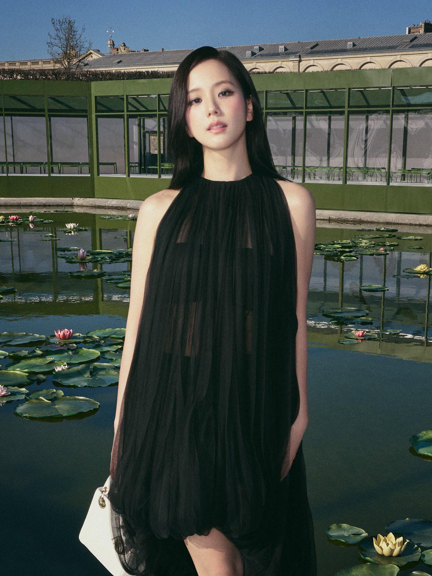 Hiếm ai làm được như Jisoo