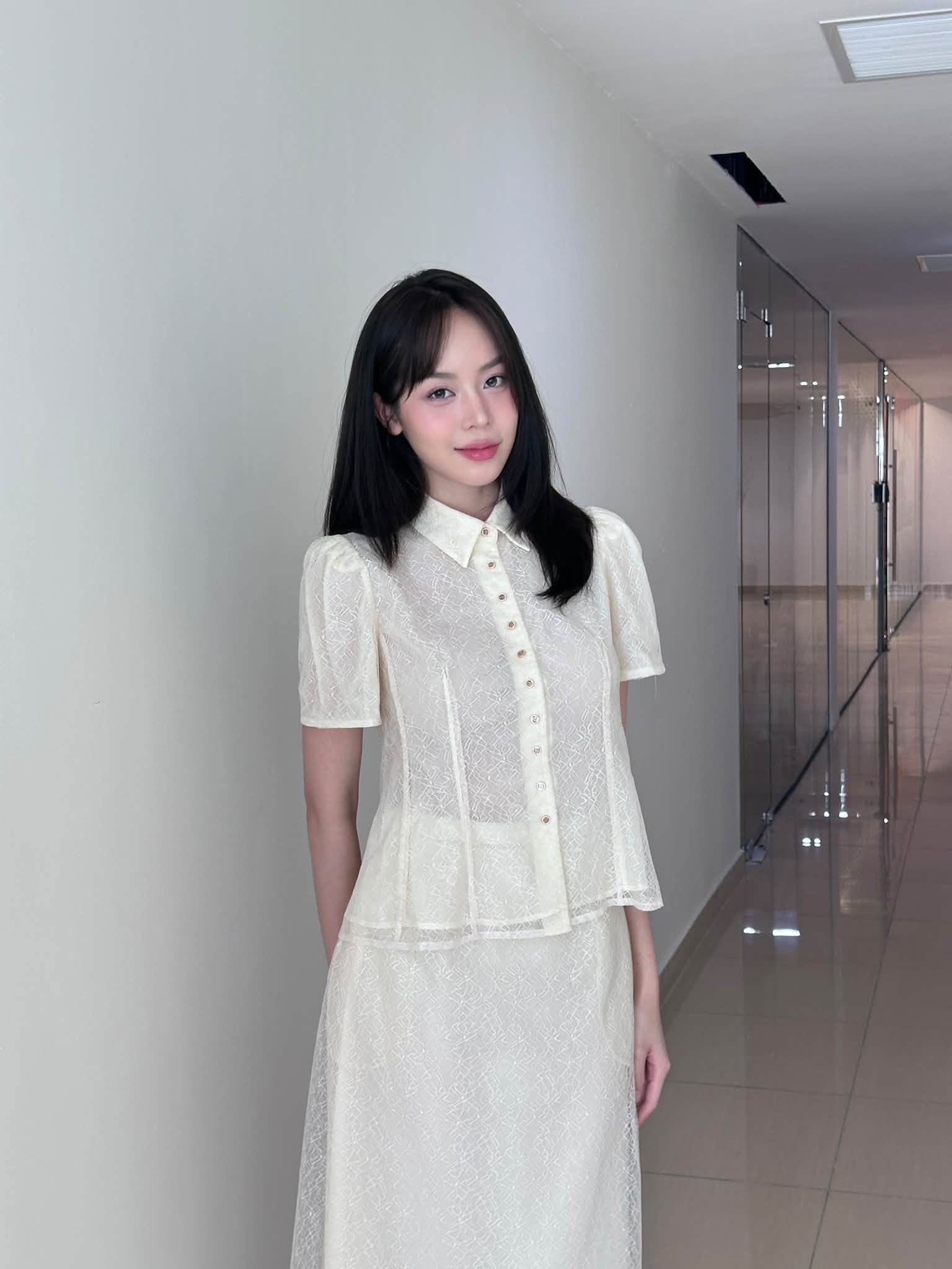 Mỹ nhân Vbiz gương mặt ngọt ngào như búp bê Barbie, mỗi lần lên đồ là một lần thị phạm mặc đẹp