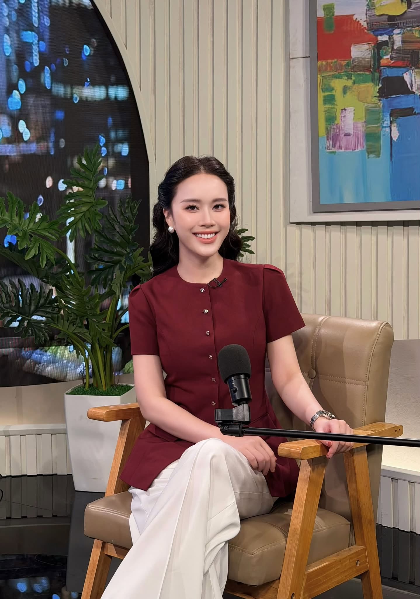 MC Ngô Mai Phương.
