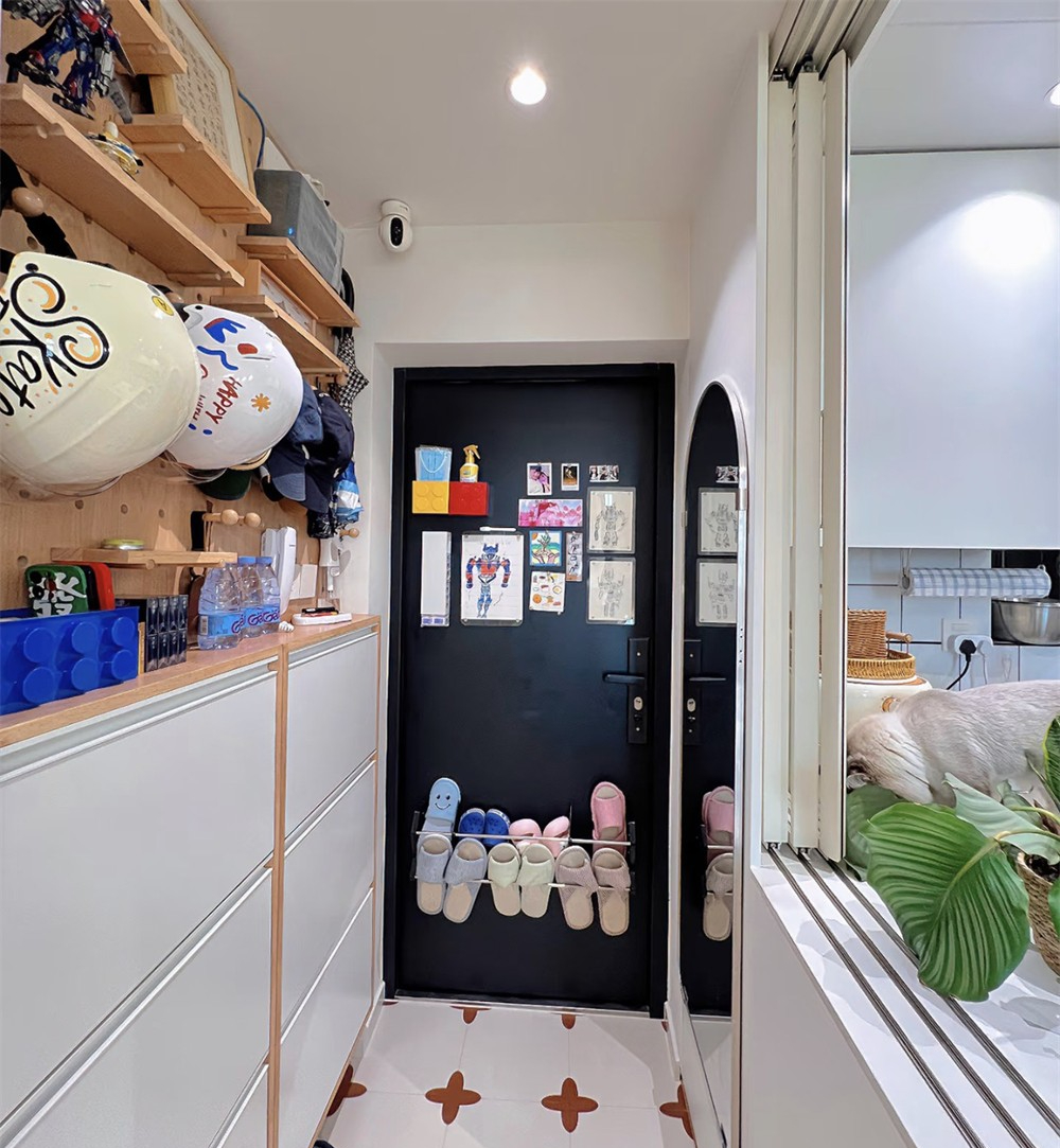 3 người sống trong ngôi nhà 37m²: Không chen chúc, không bí bách, nhìn đâu cũng thấy sự tính toán