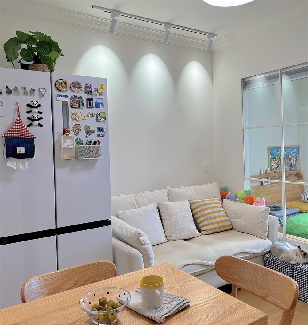 3 người sống trong ngôi nhà 37m²: Không chen chúc, không bí bách, nhìn đâu cũng thấy sự tính toán