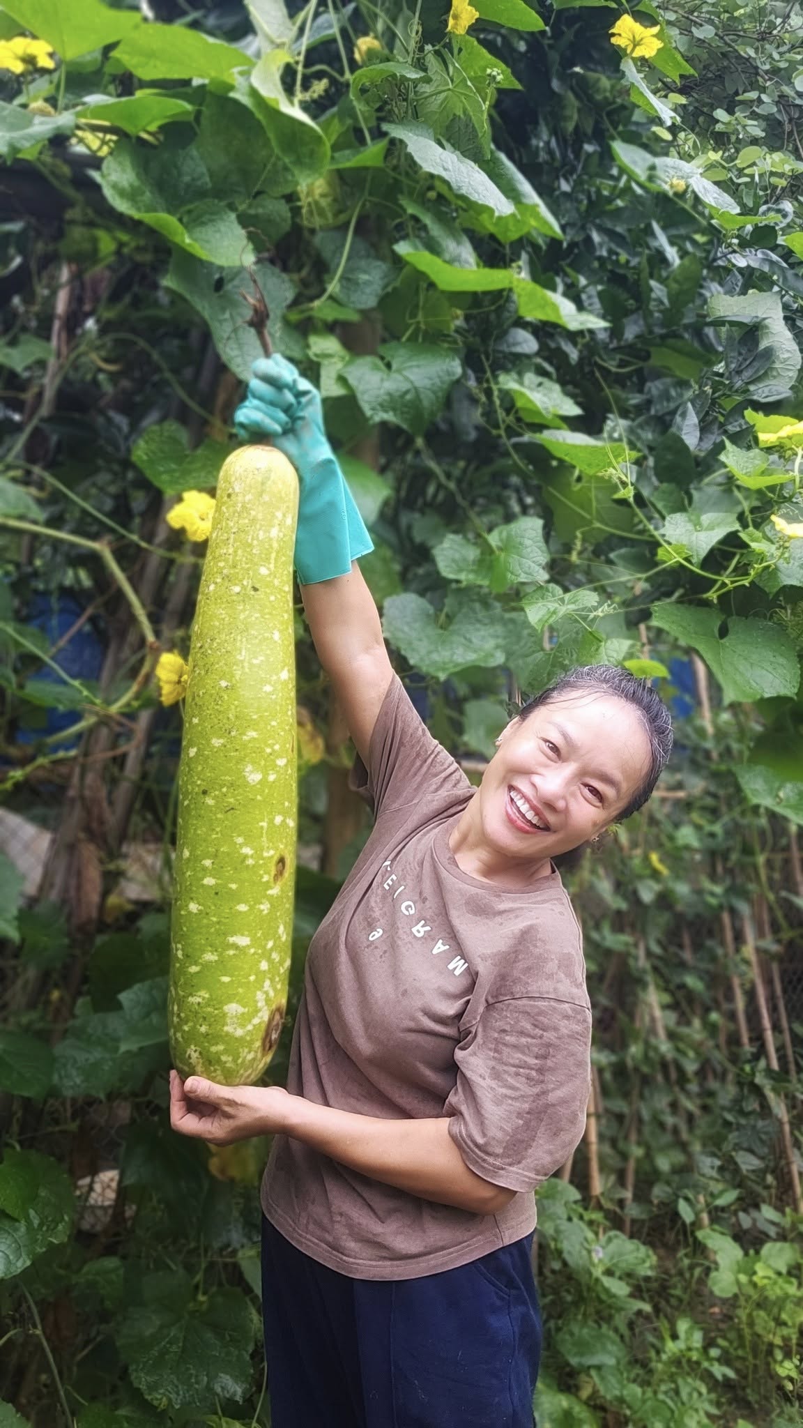 Nữ nghệ sĩ Việt nhận lương hưu gần 7 triệu đồng/th&aacute;ng, sở hữu khu vườn rộng 4.000m&sup2; ven s&ocirc;ng Hồng- Ảnh 8.