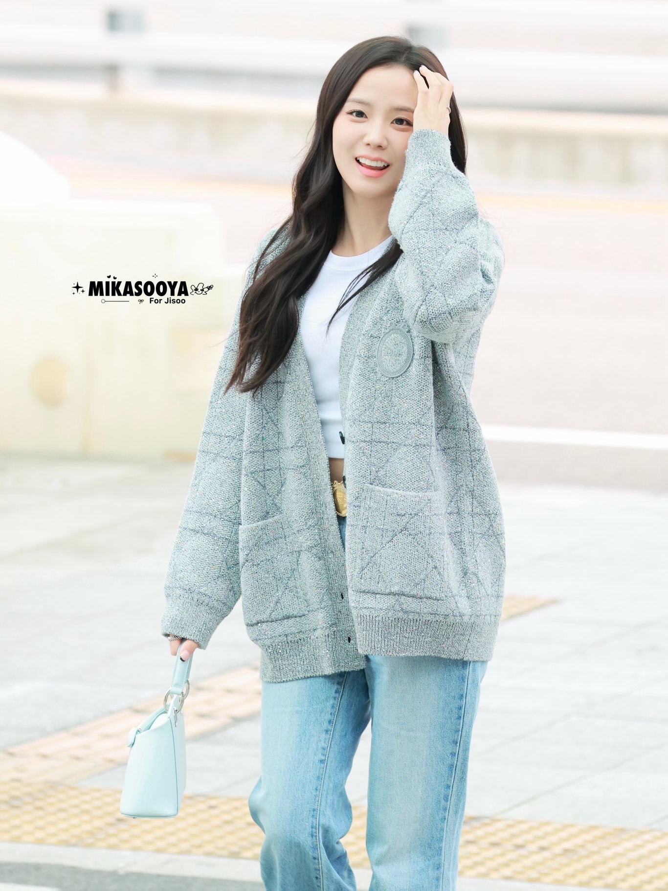 Trước giờ G show Dior: Jisoo (BLACKPINK) đau buồn vì mất mát người thân yêu