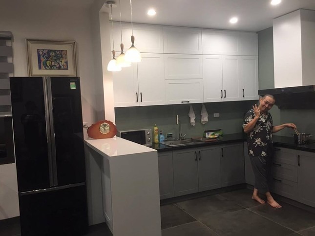 NSƯT Xuân Hinh nghỉ hưu sớm ở tuổi 57, sống bình yên trong căn nhà phố cổ Hà Nội