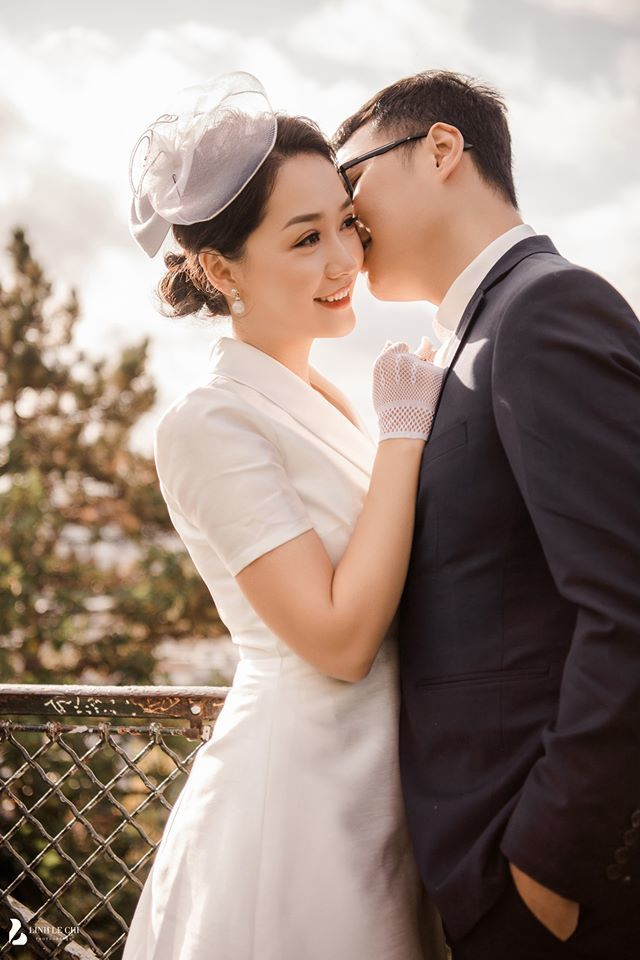 Ảnh cưới của BTV Thu Hà và chồng ở Paris (Pháp)