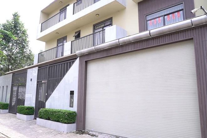Nam NSƯT 3 đời vợ, ở biệt thự 3 tầng rộng 300m²