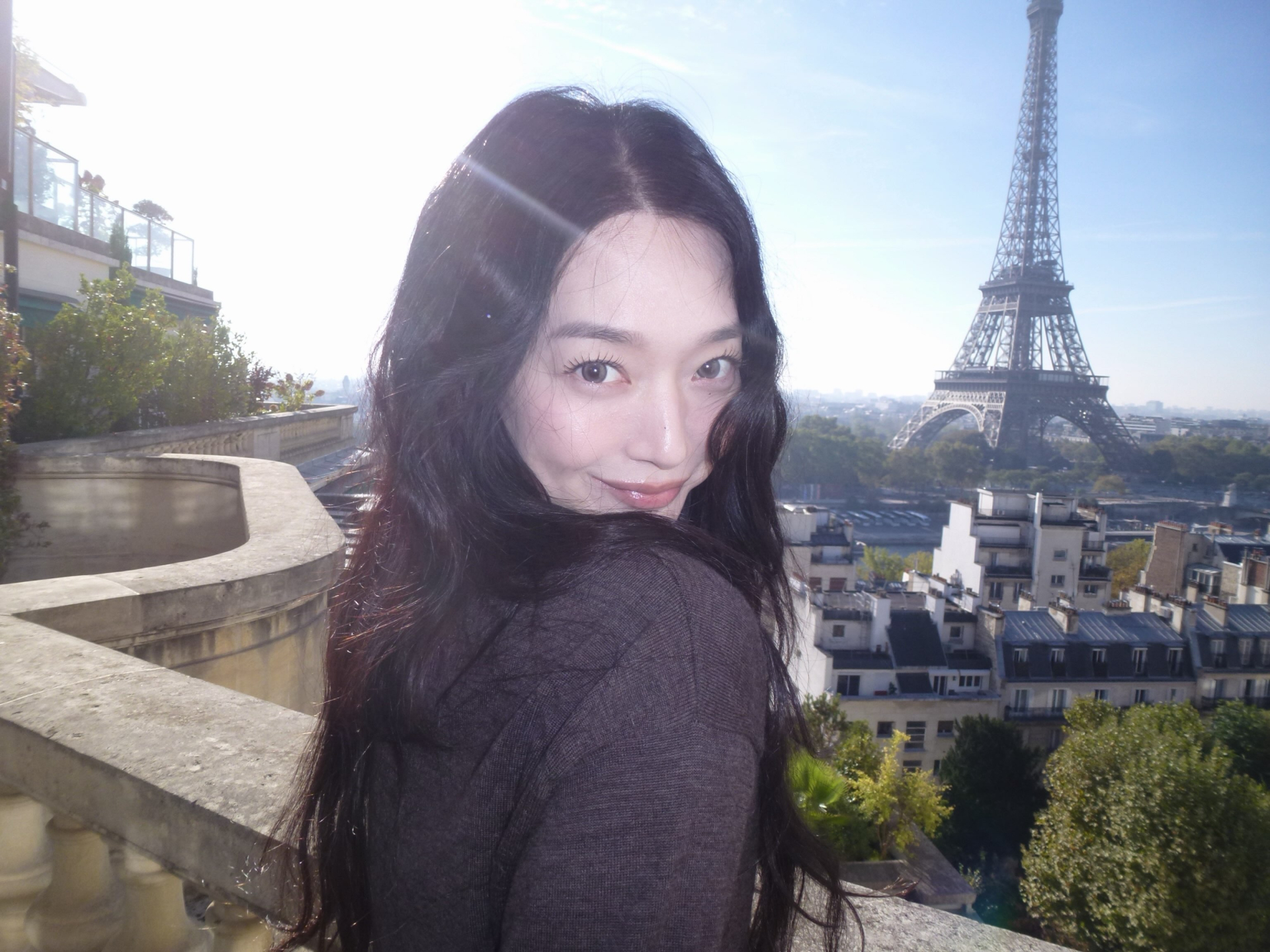 Shin Min Ah trở thành House Ambassador từ tháng 1/2026, nối dài mối nhân duyên gắn bó bền chặt cùng nhà mốt Pháp.