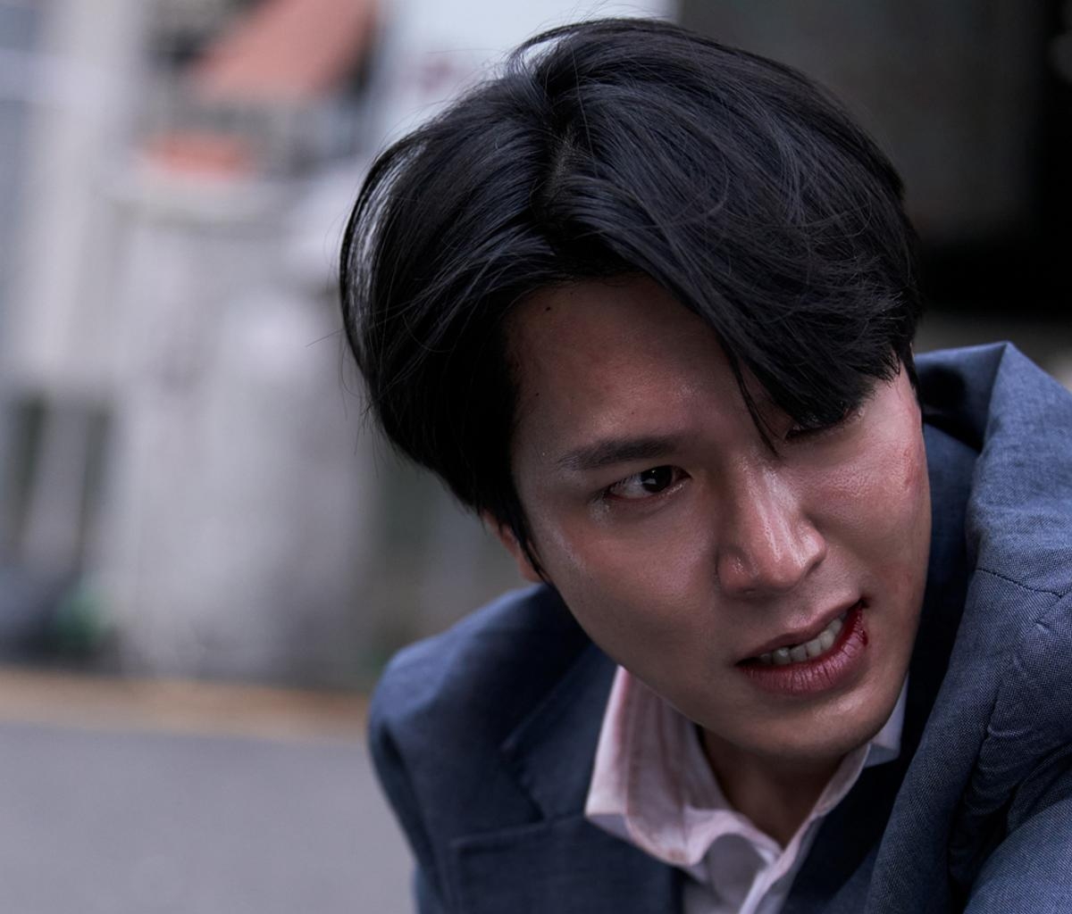 Sao Lee Min Ho lại lạ lẫm thế này?