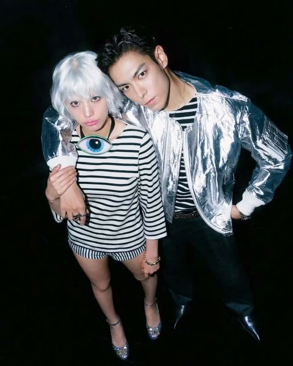 Tin tức T.O.P, cựu thành viên BIGBANG, và Nana, cựu thành viên After School, công khai hẹn hò đang trở thành tâm điểm chú ý của truyền thông và công chúng những ngày qua