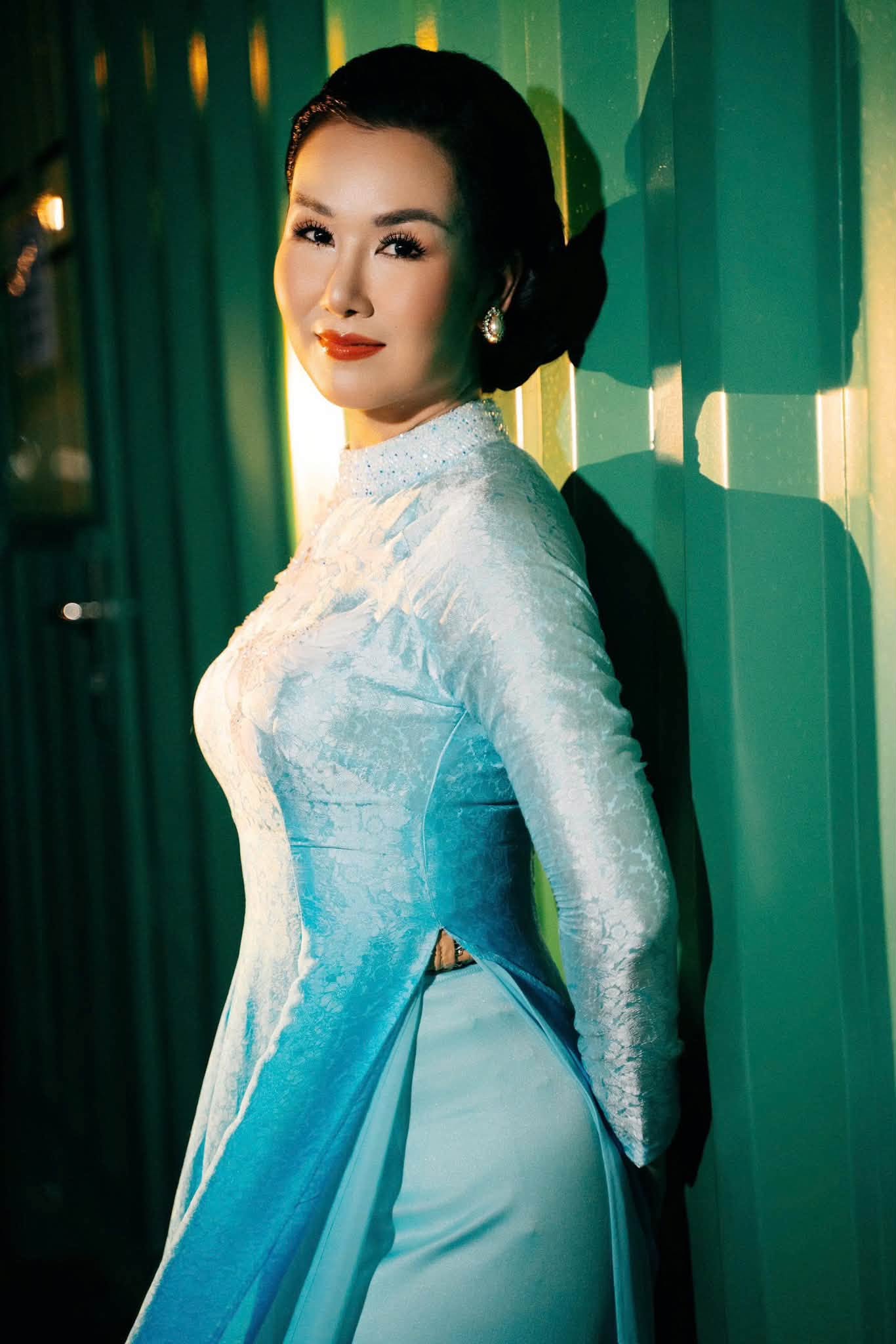 Võ Hạ Trâm vốn là giọng ca nổi bật của làng nhạc Việt nhờ nền tảng thanh nhạc vững chắc và vocal nội lực