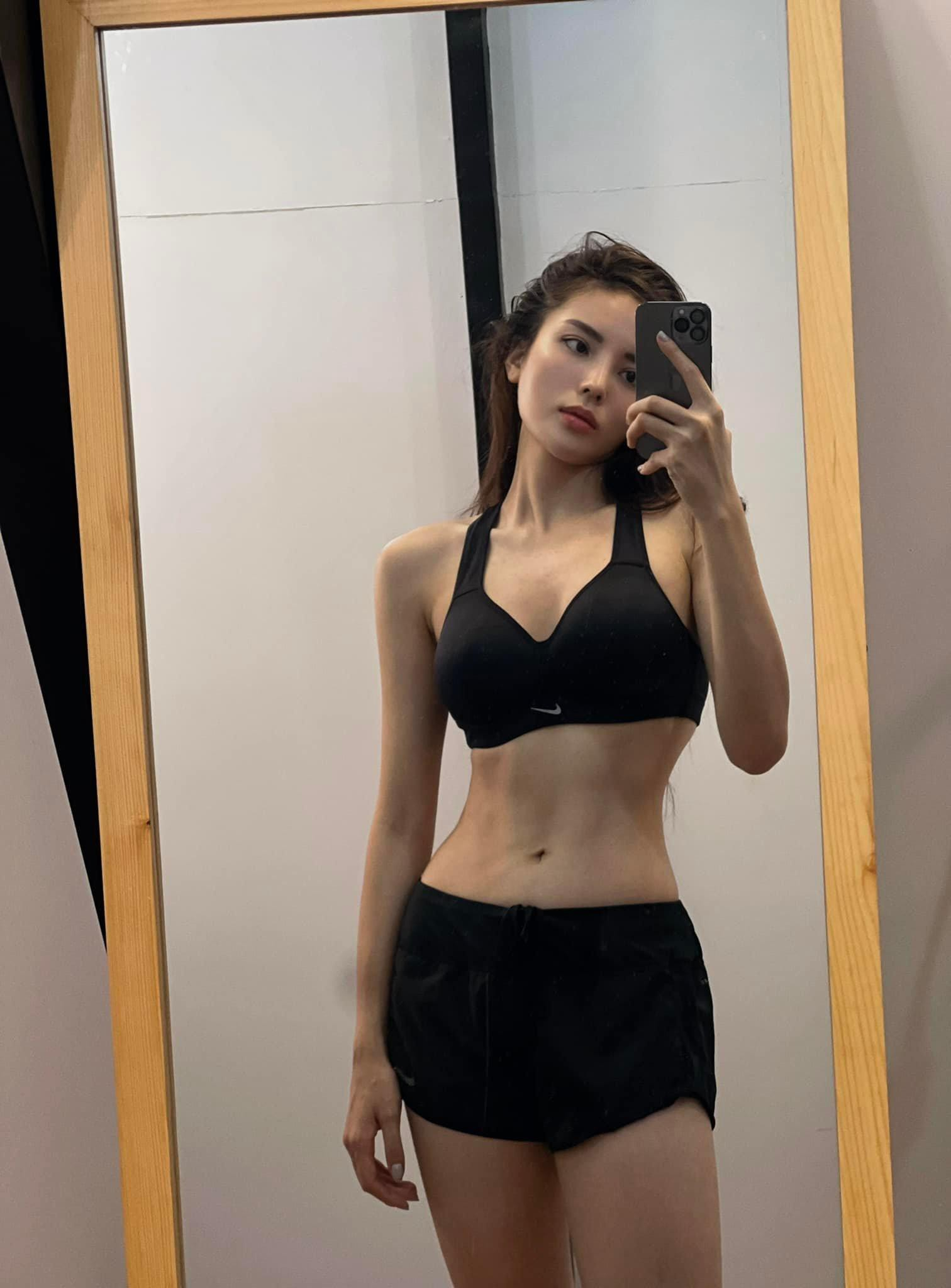 Vòng 2 thon gọn đáng mơ ước của Kỳ Duyên.