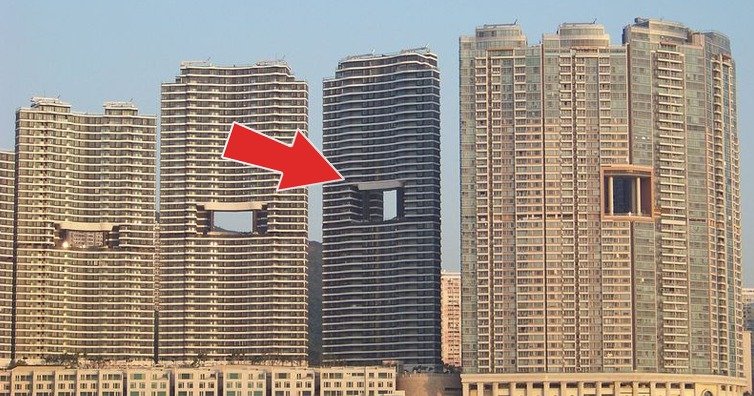 Tại sao các toà nhà ở Hong Kong luôn có lỗ thủng ở giữa?
