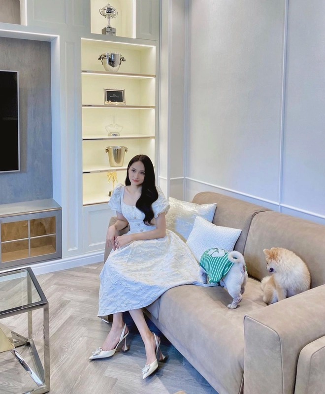 Hoa hậu Việt vừa hoạt động showbiz vừa thành lập công ty giải trí: Đầu tư BĐS từ Bắc vào Nam, ở biệt thự 500m² siêu đẳng cấp