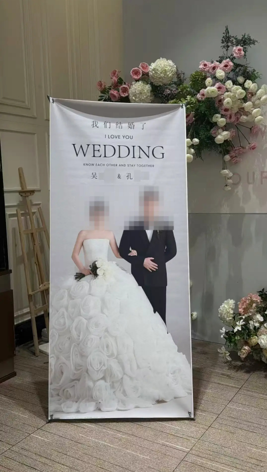 Người đàn ông tổ chức đám cưới với vợ và tiệc mừng 100 ngày của con với bạn gái cũ trong cùng một ngày, tại cùng nhà hàng