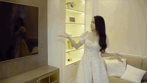 Hoa hậu Việt vừa hoạt động showbiz vừa thành lập công ty giải trí: Đầu tư BĐS từ Bắc vào Nam, ở biệt thự 500m² siêu đẳng cấp