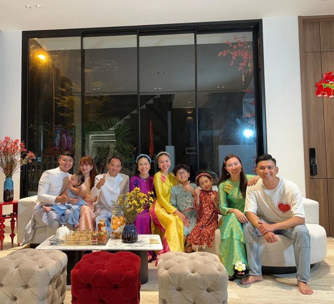Diễn viên SN 1990 được đặc cách tốt nghiệp: Giờ là sao hạng A showbiz, U40 vẫn độc trong biệt thự Sài thành