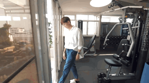  Thành viên trụ cột của 2 Ngày 1 Đêm: Sống ở penthouse đập thông 3 tầng, giàu ngầm có tiếng trong showbiz