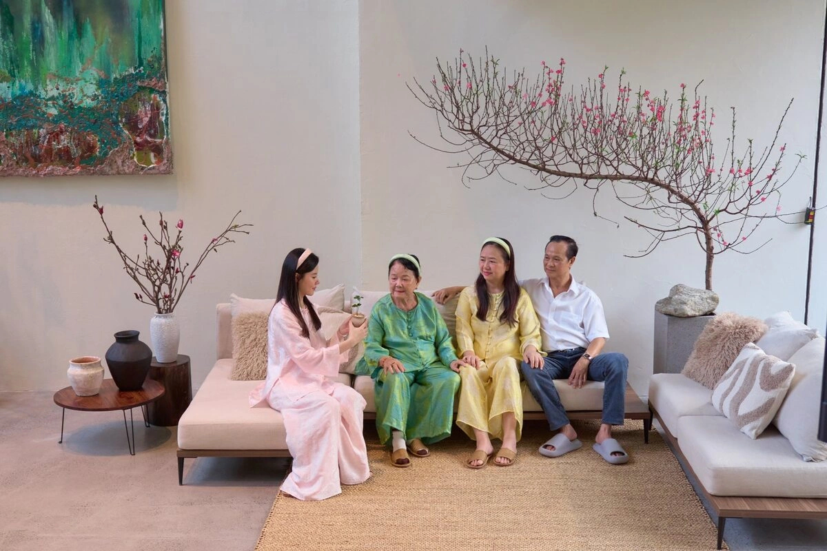 Diễn viên SN 1989 tốt nghiệp Á khoa Thạc sĩ: 35 tuổi cưới thiếu gia tập đoàn nhựa, sống chill trong căn biệt thự ven sông