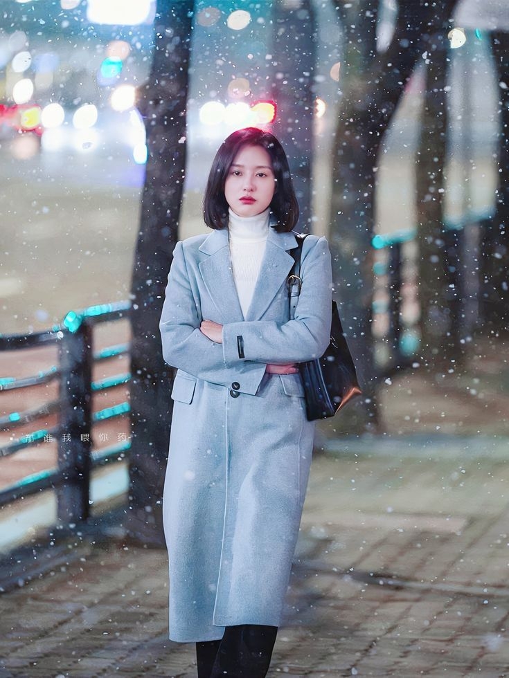 Vai diễn trong My Liberation Notes giúp Kim Ji Won lần đầu tiên nhận đề cử Thị hậu Baeksang.