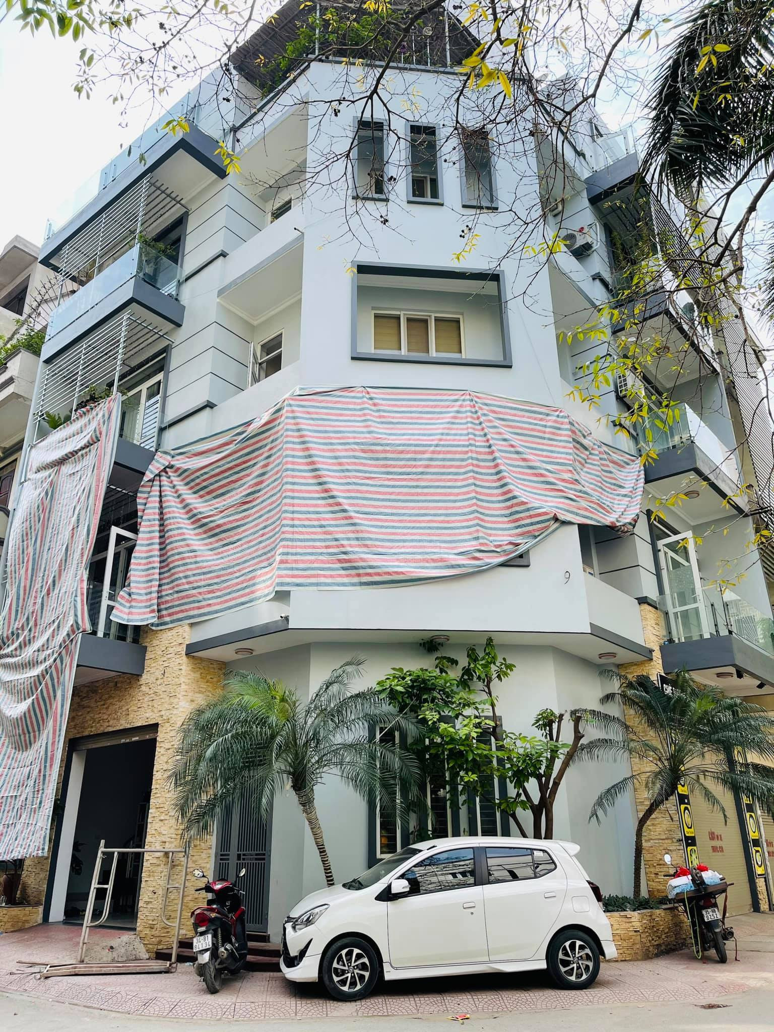 Soái ca diễn đỉnh nhất nhì truyền hình Việt: Cuộc sống U45 triệu người mơ, sở hữu biệt thự 3 mặt tiền Hà Nội, thêm 1 nhà vườn rộng 1.300m2