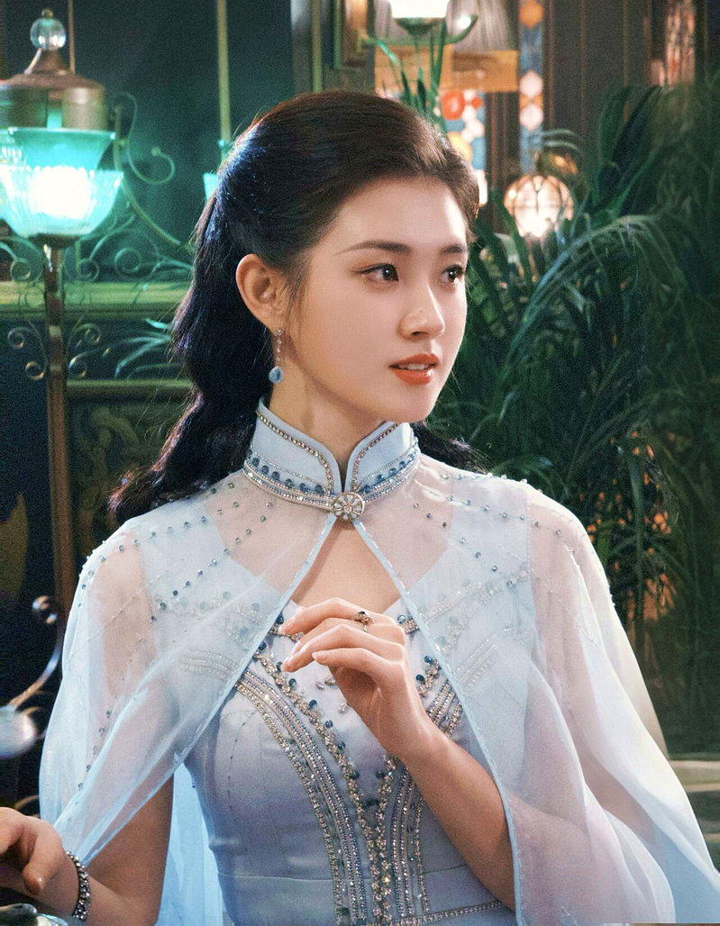 Tạo hình của Quách Vũ Hân trong Ngọc Điệm Thu.