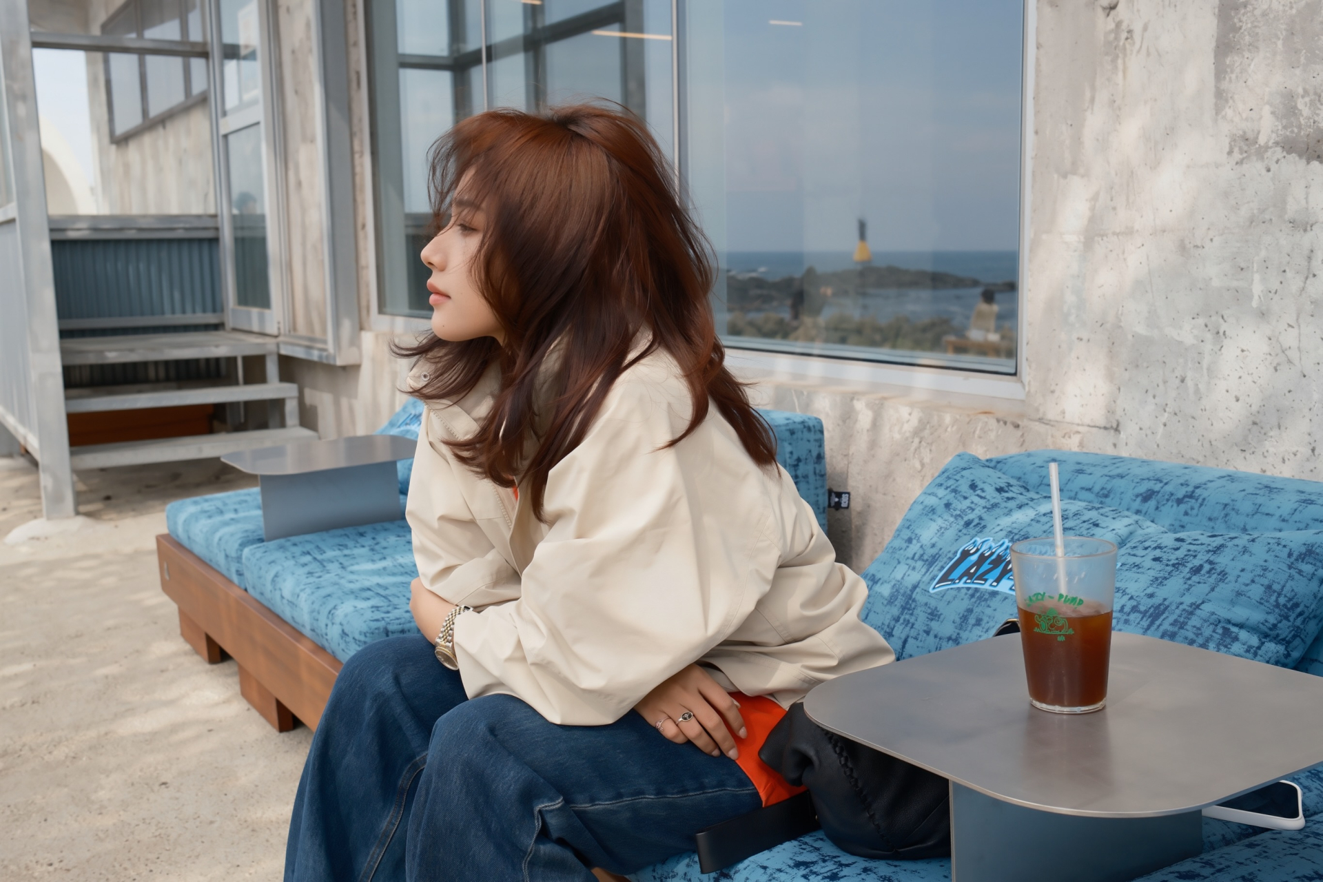 Dù ở trạng thái cân nặng ra sao, điểm đặc biệt là gương mặt của CARA vẫn không hề thay đổi.