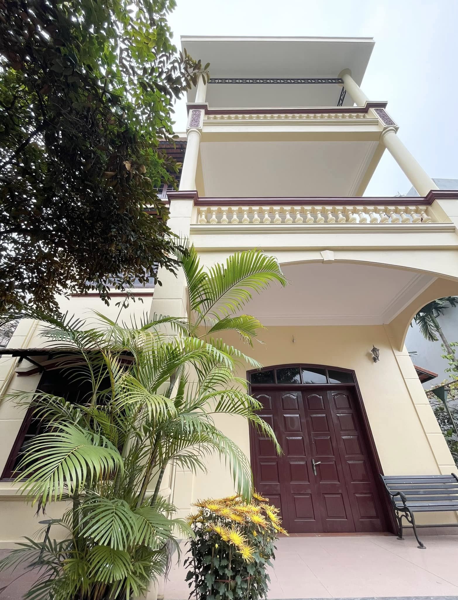 Nữ NSƯT cưới chồng kém 9 tuổi, U60 vẫn trẻ đẹp, sống bình yên trong căn nhà 3 tầng ở Hà Nội