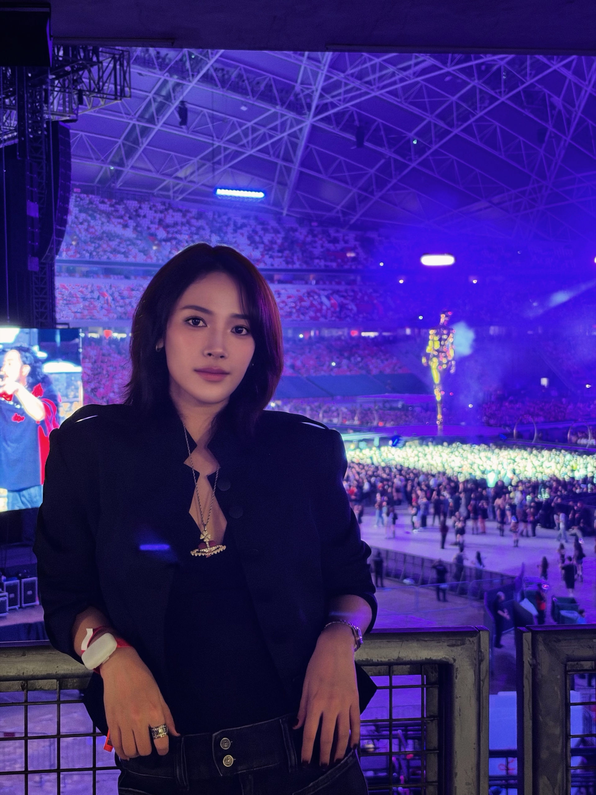 Ca sĩ Việt vừa được đề cử đẹp nhất thế giới: Nàng thơ 463 triệu view của Sơn Tùng, rần rần cõi mạng mà chưa thể thành sao